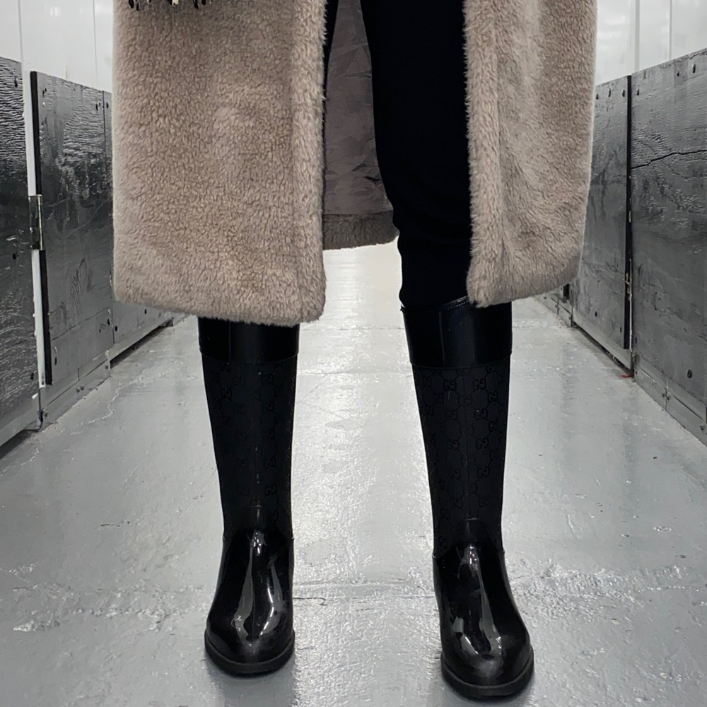 Gucci Rainboots - image 2